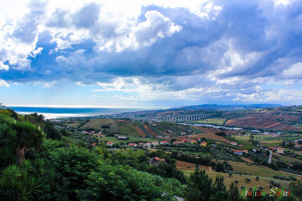 Verde Mare "Appartamenti Per Vacanze" Tortoreto Kültér fotó
